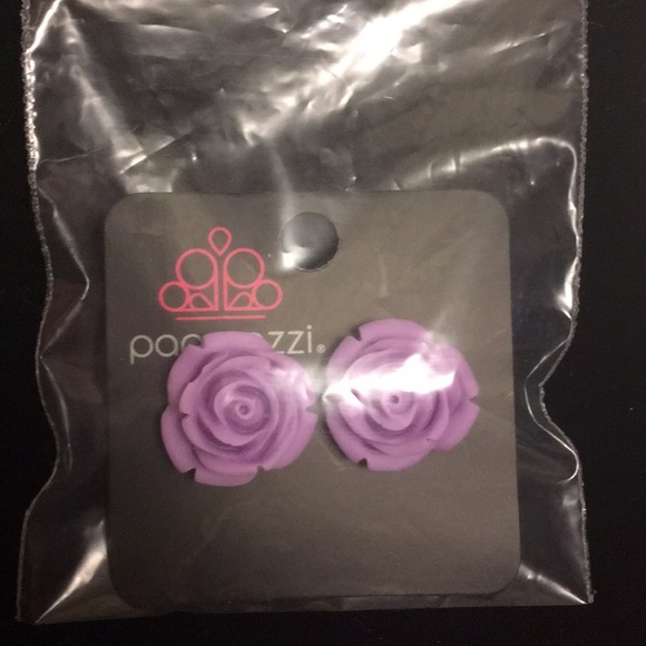 Earring set! 🌞 - Picture 2 of 3